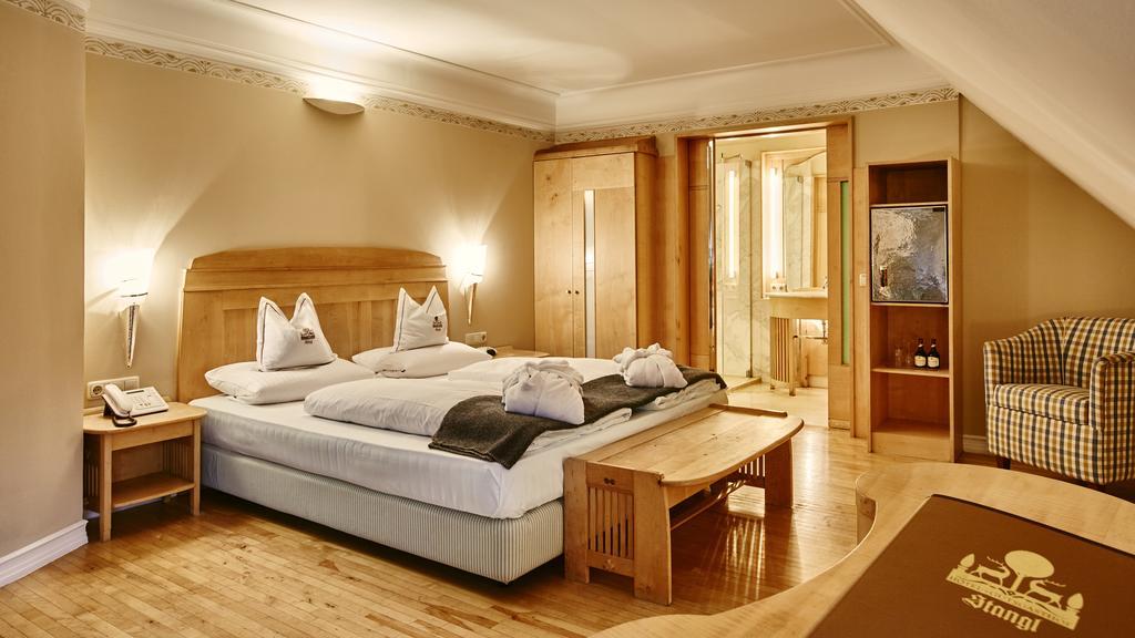 Hotel Gutsgasthof Stangl Vaterstetten Oda fotoğraf