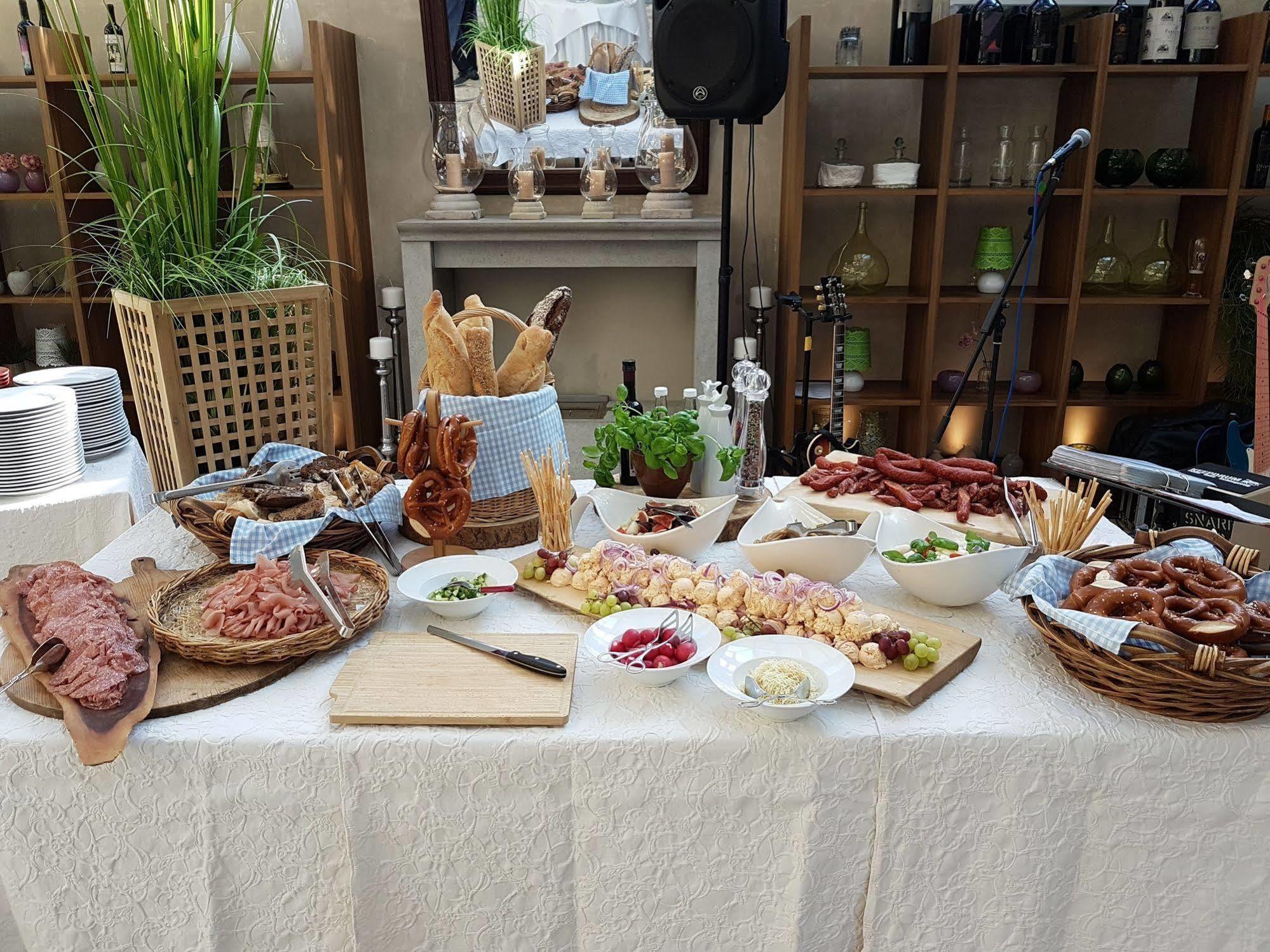 Hotel Gutsgasthof Stangl Vaterstetten Dış mekan fotoğraf